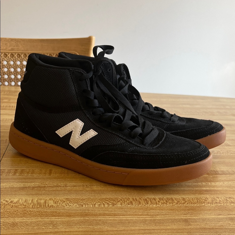 New Balance Numeric 440 high Men's Black size 8